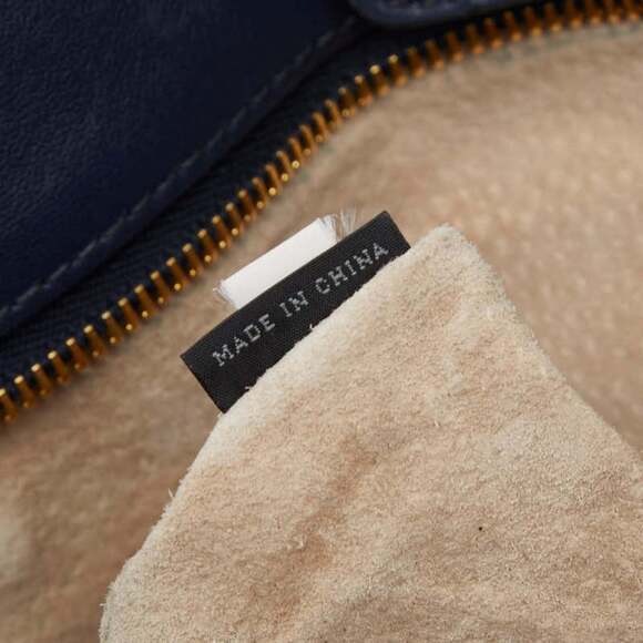 PRADA Blue Leather Shoulder Bag - Picture 14 of 14